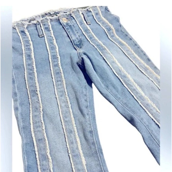 Low rise distress jeans size 18 - Picture 2 of 3